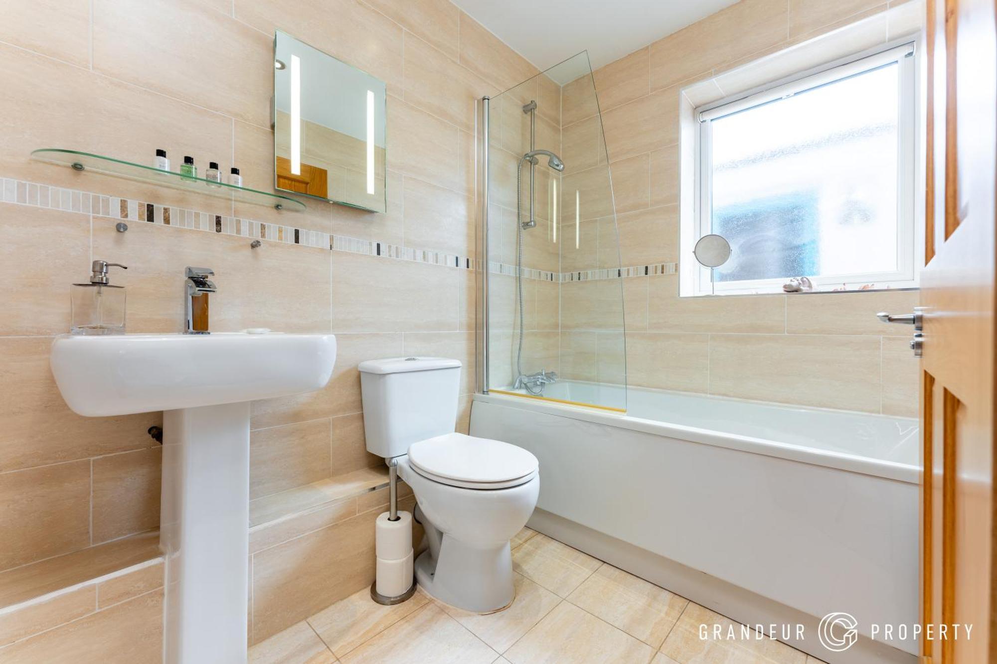Bracken Bliss By Grandeur Property Ferndown Extérieur photo