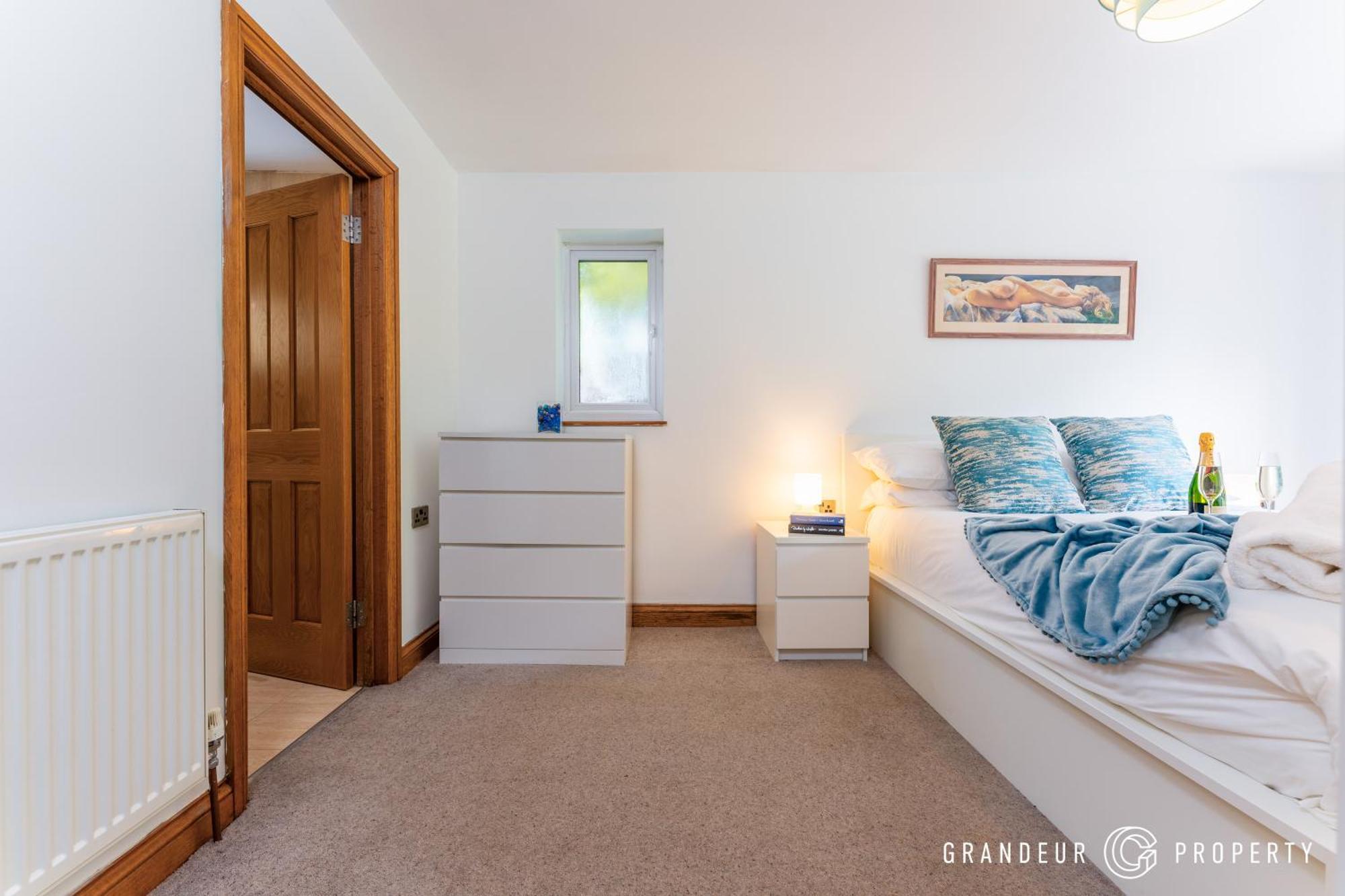 Bracken Bliss By Grandeur Property Ferndown Extérieur photo